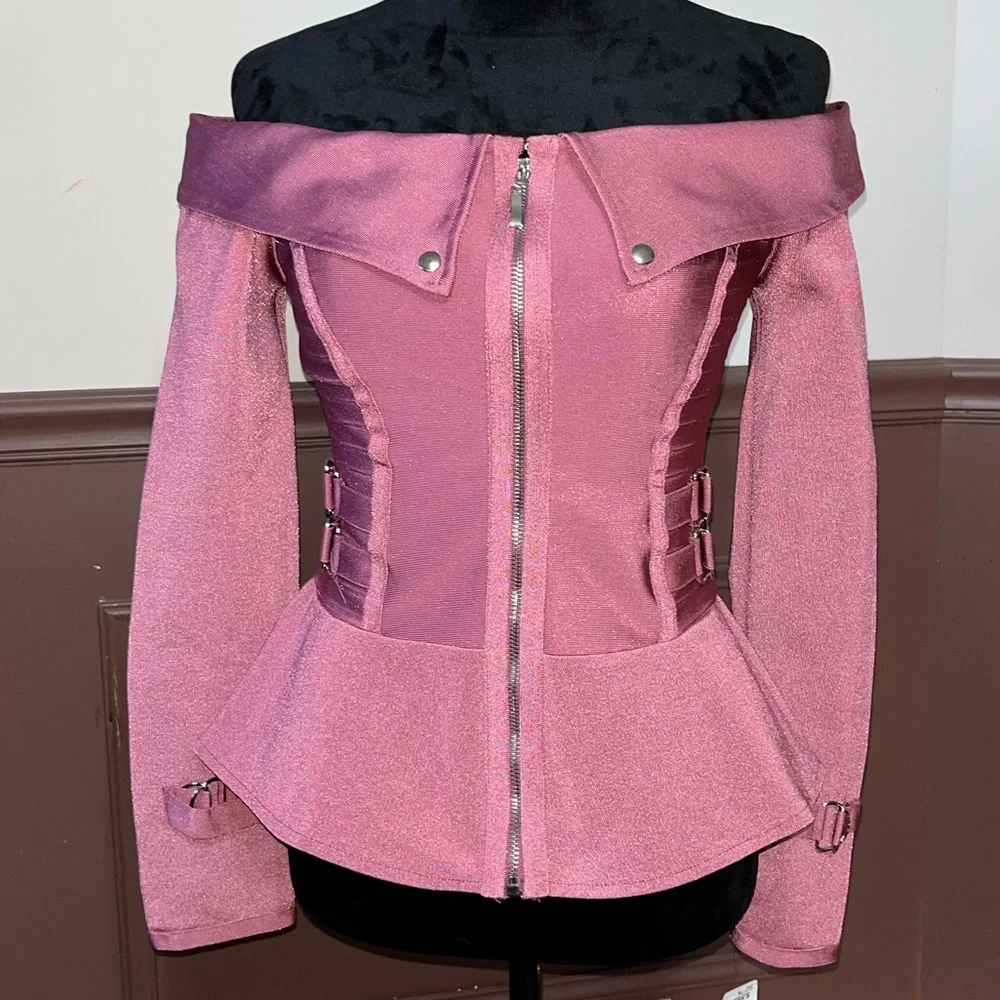 NWT-WOW Couture long sleeve top - Picture 2 of 11